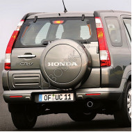 Задний бампер в цвет кузова Honda CR-V 2 (2005-) рестайлинг