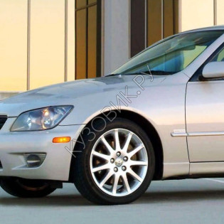 Крыло переднее левое в цвет кузова Lexus IS200/300 XE10 (1999-2005) Крыло переднее левое в цвет кузова Lexus IS200/300 XE10 (1999-2005)